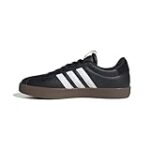 Análisis de las Sambas Core Black: ¿Son las Mejores Zapatillas para el Fútbol en Césped Artificial?