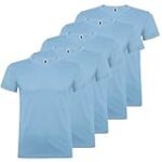 Las Mejores Camisetas Celestes para Futbolistas: Análisis y Comparativa de Equipamiento para Destacar en el Campo