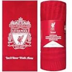 Análisis y Comparativa de las Mejores Equipaciones del Liverpool: Estilo, Comodidad y Rendimiento en el Terreno de Juego